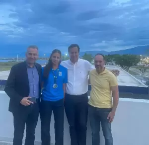 Ναυτικός Όμιλος Κατερίνης: Τελετή υποδοχής της Αργυρής 15χρονης Ευρωπαϊκής Πρωταθλήτριας, Στελλίνας Καρυώτη Ναυτικός Όμιλος Κατερίνης: Τελετή υποδοχής της Αργυρής 15χρονης Ευρωπαϊκής Πρωταθλήτριας, Στελλίνας Καρυώτη