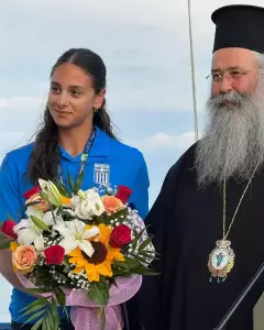 Ναυτικός Όμιλος Κατερίνης: Τελετή υποδοχής της Αργυρής 15χρονης Ευρωπαϊκής Πρωταθλήτριας, Στελλίνας Καρυώτη Ναυτικός Όμιλος Κατερίνης: Τελετή υποδοχής της Αργυρής 15χρονης Ευρωπαϊκής Πρωταθλήτριας, Στελλίνας Καρυώτη