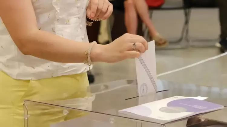 Νέα δημοσκόπηση της ALCO - Στις 14,3 μονάδες το προβάδισμά της Ν.Δ. Νέα δημοσκόπηση της Alco – Στις 14,3 μονάδες το προβάδισμά της Ν.Δ.