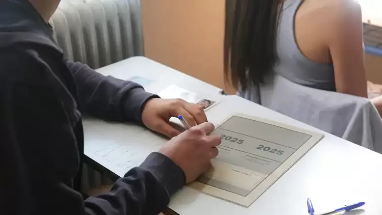 Πανελλήνιες 2025: Τα θέματα στα Αρχαία, Μαθηματικά και Βιολογία Πανελλήνιες 2025: Τα θέματα στα Αρχαία, Μαθηματικά και Βιολογία