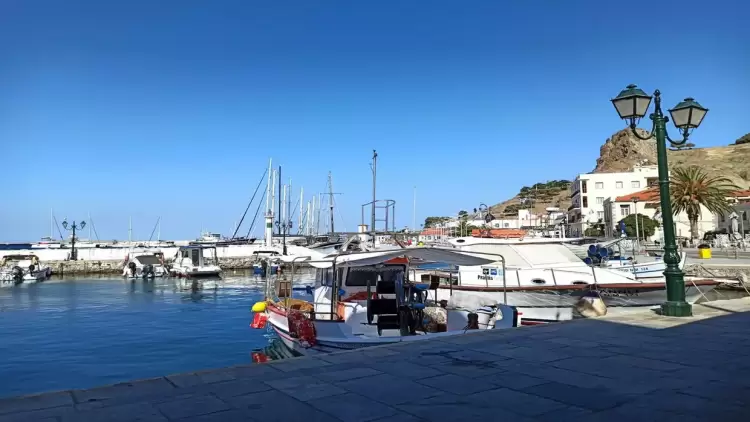 Πώς θα είναι ο καιρός σε Κατερίνη και Πιερία σήμερα Κυριακή (Πεντηκοστή), 08 Ιουνίου 2025: Γενικά αίθριος με λίγες νεφώσεις Πώς θα είναι ο καιρός σε Κατερίνη και Πιερία σήμερα Κυριακή (Πεντηκοστή), 08 Ιουνίου 2025: Γενικά αίθριος με λίγες νεφώσεις