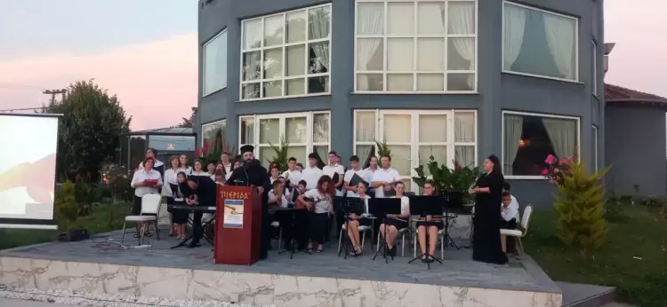 Πραγματοποιήθηκε το φιλανθρωπικό δείπνο της Ενορίας Αγίας Άννης Κατερίνης