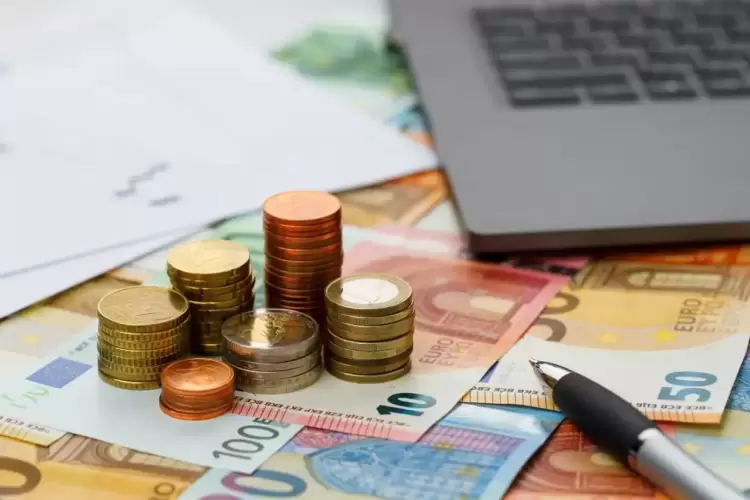 Σχεδόν ένας στους τρεις πετυχαίνει κούρεμα φόρων και προστίμων Σχεδόν ένας στους τρεις πετυχαίνει κούρεμα φόρων και προστίμων