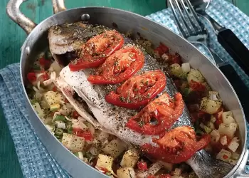 Τι θα φάμε σήμερα – Τσιπούρα πλακί στο φούρνο