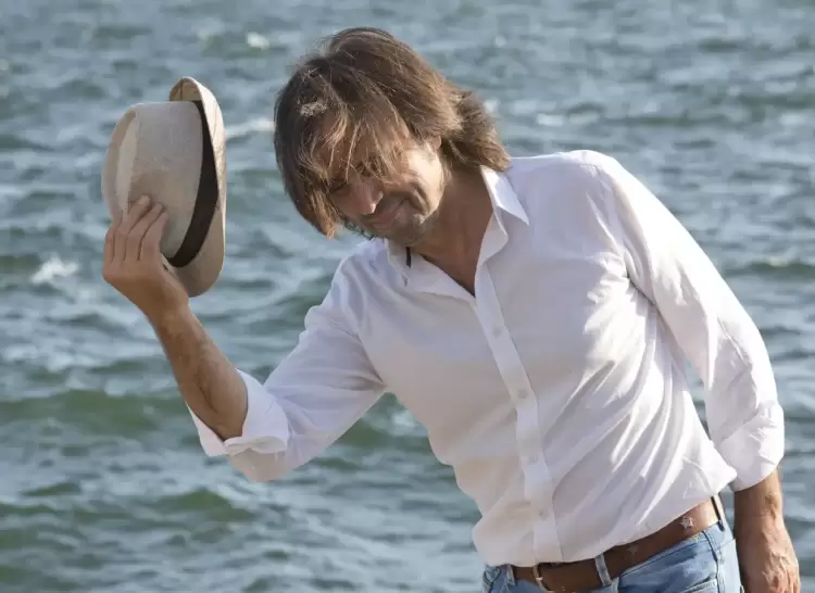 Βασίλης Λέκκας – Γιάννης Σπάθας: «Το τραγούδι βαδίζει εκεί που βαδίζει ο τόπος και η εποχή»