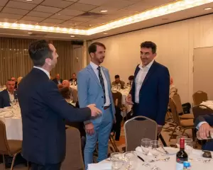 Βραβεύτηκαν οι κορυφαίοι μεσίτες της χώρας – Ξεχώρισε η Κατερίνη με το Σταύρο Δαραξή