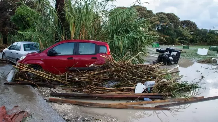 Υποχρεωτική η ασφάλιση για φυσικές καταστροφές από 1η Ιουνίου σε επιχειρήσεις και αυτοκίνητα 