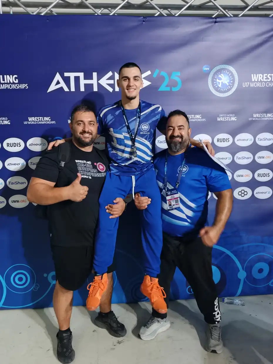 2ος Παγκόσμιος Πρωταθλητής ο Δημήτρης Σουλής του Αρχέλαου Κατερίνης στο Παγκόσμιο Πρωτάθλημα Πάλης 2ος Παγκόσμιος Πρωταθλητής ο Δημήτρης Σουλής του Αρχέλαου Κατερίνης στο Παγκόσμιο Πρωτάθλημα Πάλης