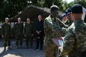 O Yπ. Εθνικής Άμυνας Ν. Δένδιας στο Λιτόχωρο