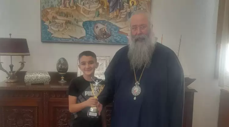 Έπεσε η αυλαία του 9ου Αγώνα Δρόμου «Το Πέρασμα του Απ. Παύλου» Έπεσε η αυλαία του 9ου Αγώνα Δρόμου «Το Πέρασμα του Απ. Παύλου»