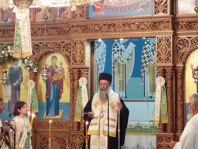 Ευχέλαιο στον Ιερό Ναό Αγίου Παϊσίου Νέας Εφέσου