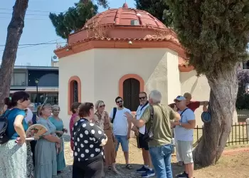 Ιστορικός περίπατος στο πάρκο και στον Τεκέ με τους Φίλους του Μουσείου Κατερίνης