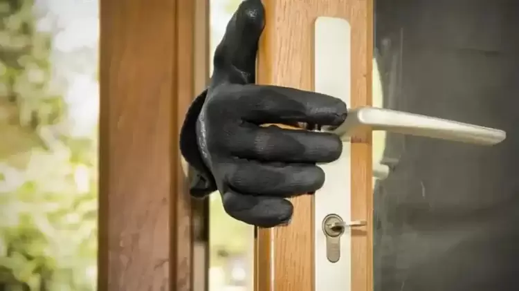 Κατερίνη: Εξιχνιάστηκαν δύο κλοπές με λεία 22.500 ευρώ – Ταυτοποιήθηκαν οι δράστες