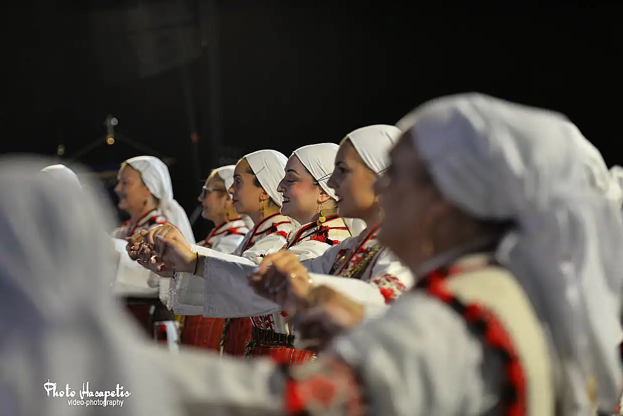 Κολινδρός: Πλήθος κόσμου και χορός στο πανηγύρι της Αγίας Παρασκευής – 2η μέρα με συμμετοχή πολιτιστικών συλλόγων