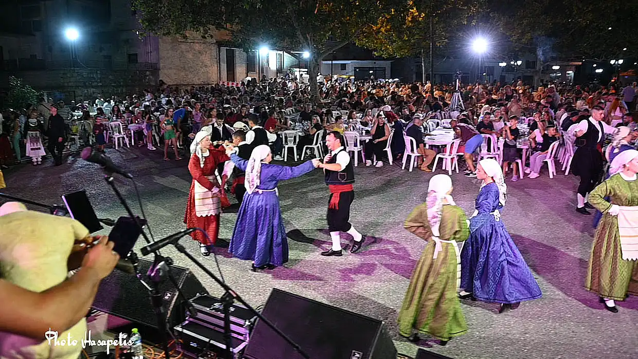 Κολινδρός: Πλήθος κόσμου και χορός στο πανηγύρι της Αγίας Παρασκευής – 2η μέρα με συμμετοχή πολιτιστικών συλλόγων