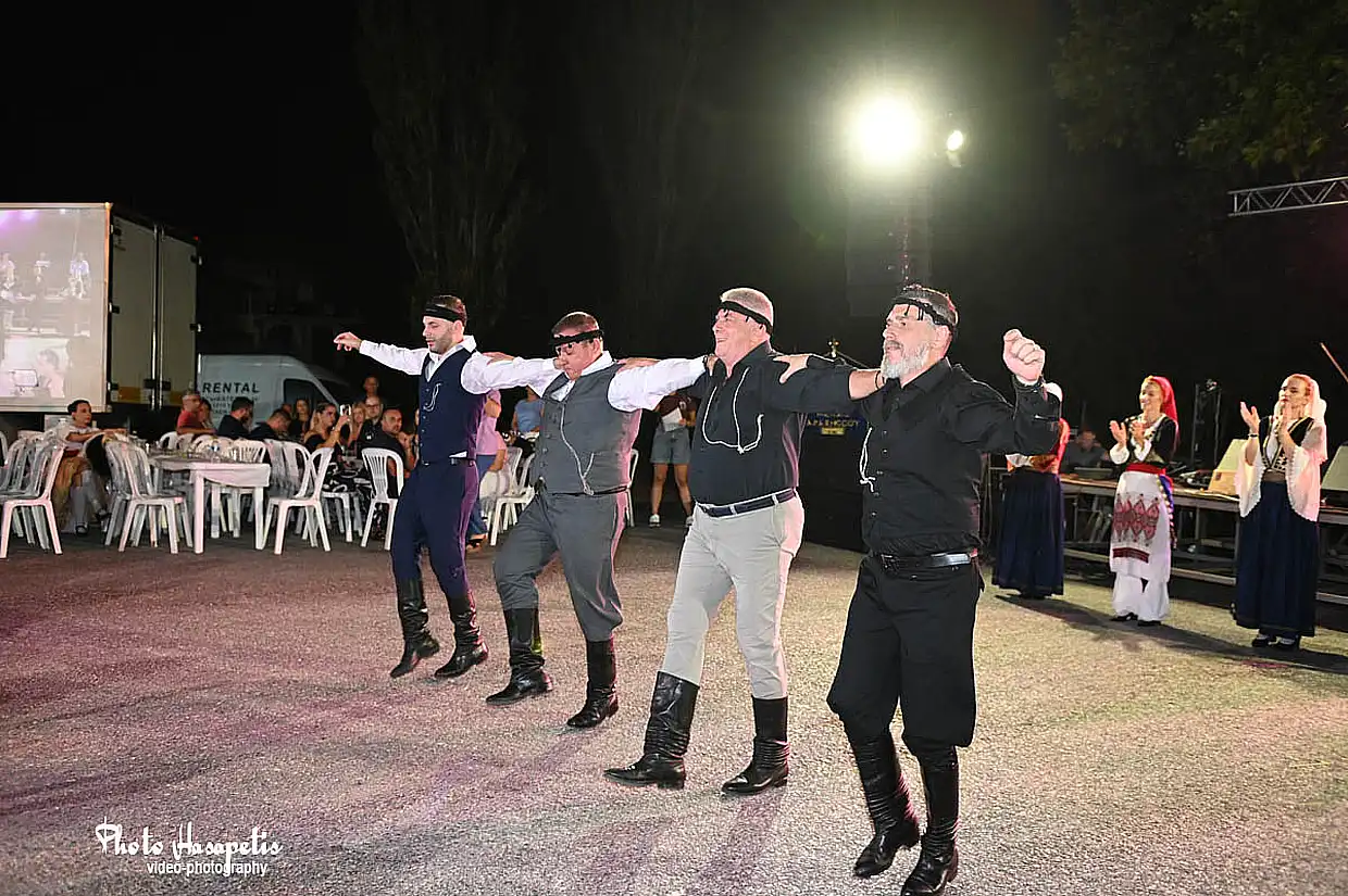 Κολινδρός: Πλήθος κόσμου και χορός στο πανηγύρι της Αγίας Παρασκευής – 2η μέρα με συμμετοχή πολιτιστικών συλλόγων