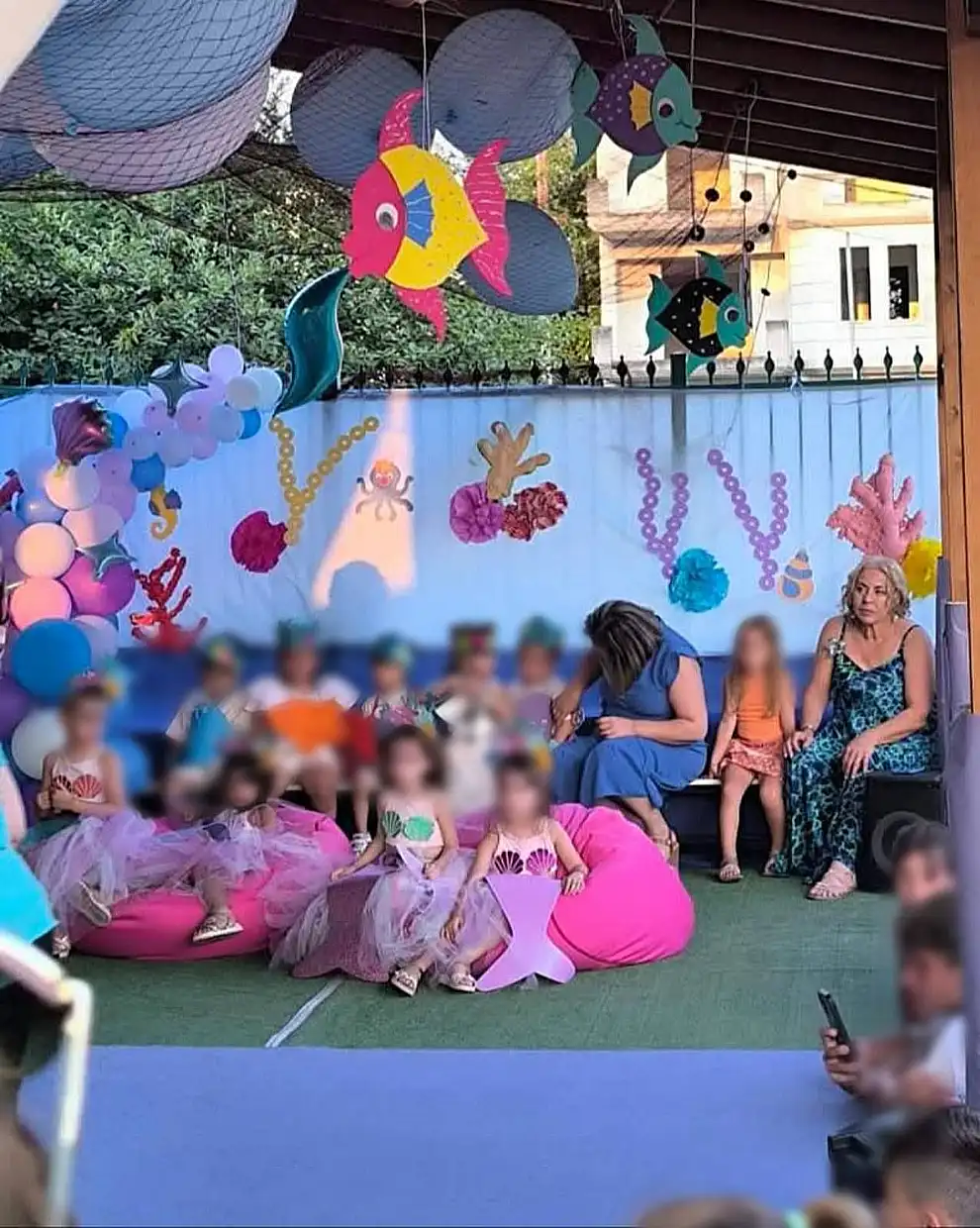 Με γιορτές & παιχνίδι έκλεισε η αυλαία της σχολικής χρονιάς στους παιδικούς σταθμούς του Δήμου Κατερίνης Με γιορτές & παιχνίδι έκλεισε η αυλαία της σχολικής χρονιάς στους παιδικούς σταθμούς του Δήμου Κατερίνης