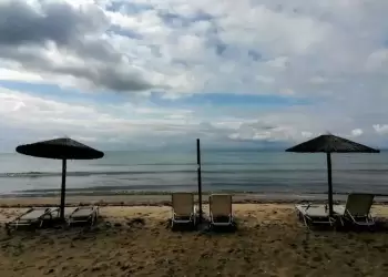 Πώς θα είναι ο καιρός σε Κατερίνη και Πιερία σήμερα Πέμπτη, 10 Ιουλίου 2025: Γενικά αίθριος, με πρόσκαιρες νεφώσεις Πώς θα είναι ο καιρός σε Κατερίνη και Πιερία σήμερα Πέμπτη, 10 Ιουλίου 2025: Γενικά αίθριος, με πρόσκαιρες νεφώσεις