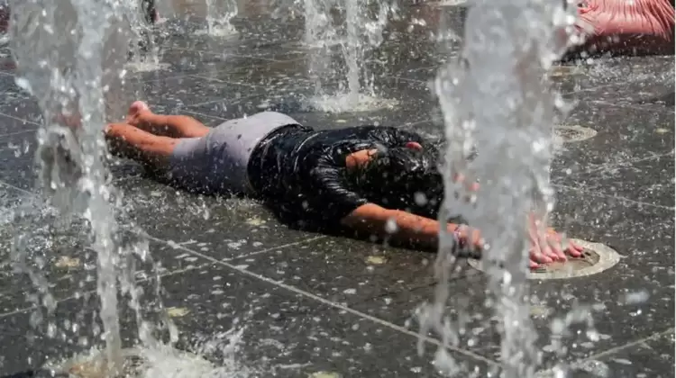 Πώς θα είναι ο καιρός σε Κατερίνη και Πιερία σήμερα Πέμπτη, 24 Ιουλίου 2025: Αρχίζουν οι χειρότερες ημέρες του καύσωνα με 44άρια Πώς θα είναι ο καιρός σε Κατερίνη και Πιερία σήμερα Πέμπτη, 24 Ιουλίου 2025: Αρχίζουν οι χειρότερες ημέρες του καύσωνα με 44άρια