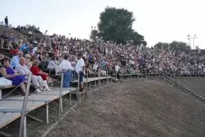 Πρεμιέρα του 54ου Φεστιβάλ Ολύμπου - Στιγμιότυπα Πρεμιέρα του 54ου Φεστιβάλ Ολύμπου