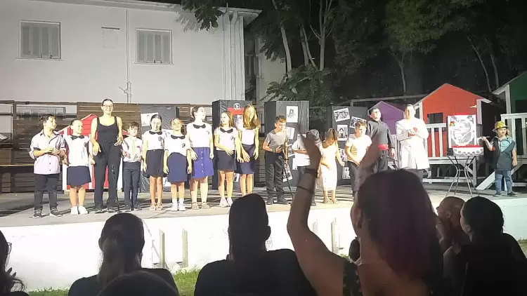 «Σαν παλιό Σινεμά» από το ΚΔΑΠ Τρίλιζα – Μουσική και νοσταλγία στον Καπνικό Σταθμό Κατερίνης