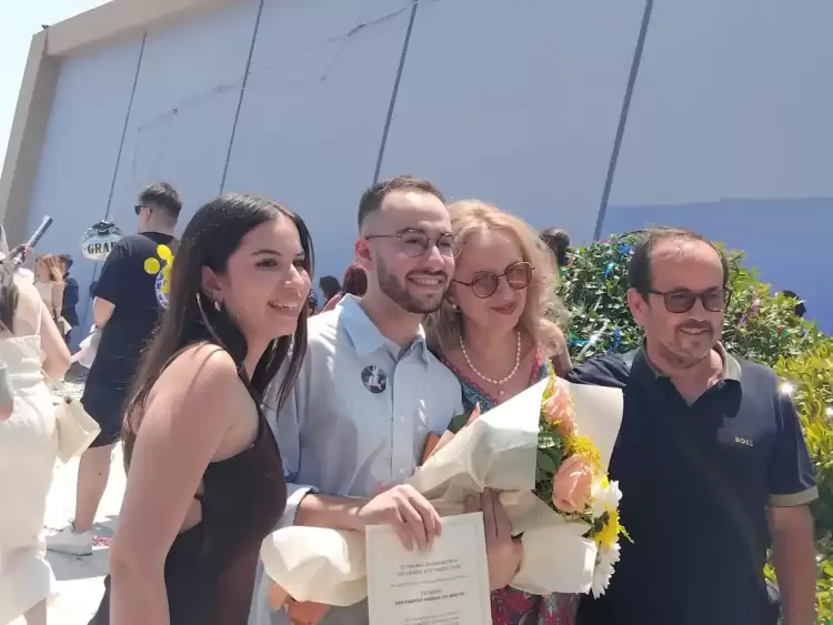 Συγχαρητήρια στον Ραφαήλ Ανδρέου Συγχαρητήρια στον Ραφαήλ Ανδρέου