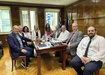 Συνάντηση των φυσικοθεραπευτών στο Υπουργείο Οικονομικών Συνάντηση των φυσικοθεραπευτών στο Υπουργείο Οικονομικών