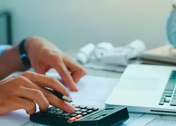 Τι πρέπει να πληρώσουμε και πότε - Εκπνέουν προθεσμίες για φόρο εισοδήματος, ΕΝΦΙΑ και ΦΠΑ Τι πρέπει να πληρώσουμε και πότε – Εκπνέουν προθεσμίες για φόρο εισοδήματος ΕΝΦΙΑ και ΦΠΑ