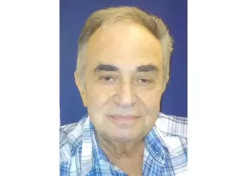 Βιώνουμε φαινόμενα «αλλοτρίωσης» και «απάθειας»