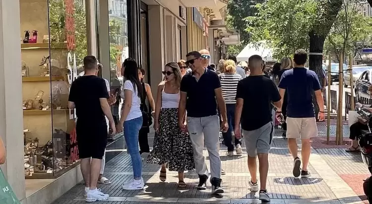 Ξεκινούν οι θερινές εκπτώσεις στις 14 Ιουλίου