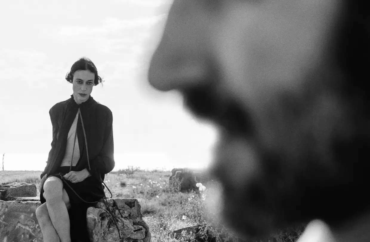 54ο Φεστιβάλ Ολύμπου-Θέατρο-Δίον «ζ-η-θ, Ο ξένος» από τη συμπαραγωγή Κ.Θ.Β.Ε. και Θ.Ο.Κ. 54ο Φεστιβάλ Ολύμπου Θέατρο Δίον «ζ η θ, Ο ξένος» από τη συμπαραγωγή Κ.Θ.Β.Ε. και Θ.Ο.Κ.