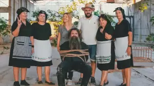 Dolmadakia In Space – Οι Κρητικές Γιαγιάδες πάνε στο Διάστημα!