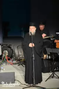 Αφιέρωμα στη Μαρινέλλα από τον Κολινδρό: Μια βραδιά γεμάτη συγκίνηση και ελληνική μουσική