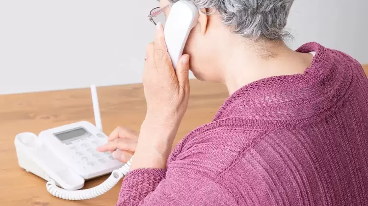 Απάτη στην Κρήτη: 92χρονη έδωσε €60.000 για να σώσει τον γιο της Απάτη στην Κρήτη: 92χρονη έδωσε €60.000 για να σώσει τον γιο της