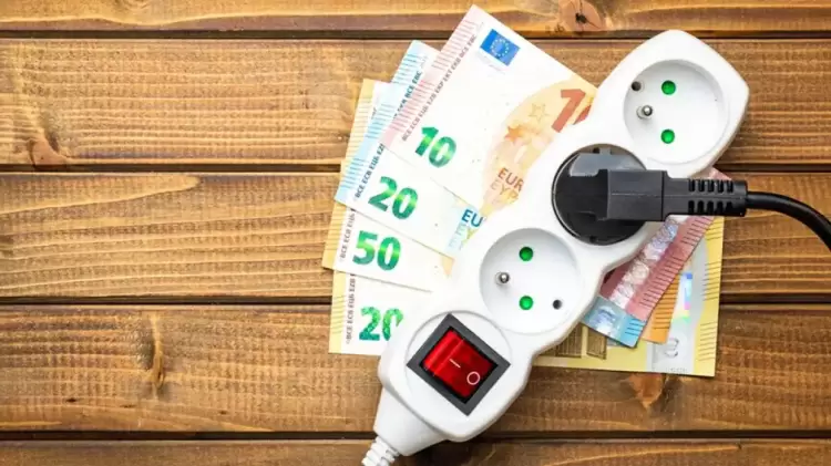 ΔΕΗ: Στα 15 λεπτά η χρέωση ανά κιλοβατώρα για τον Αύγουστο στο Πράσινο Τιμολόγιο ΔΕΗ: Στα 15 λεπτά η χρέωση ανά κιλοβατώρα για τον Αύγουστο στο Πράσινο Τιμολόγιο