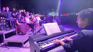 Δήμος Δίου Ολύμπου: Με επιτυχία η συναυλία αφιέρωμα στον Βασίλη Τσιτσάνη «Θα συμβεί… στα πέριξ»