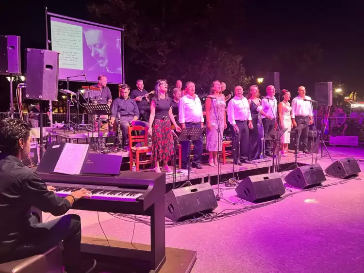 Δήμος Δίου-Ολύμπου: Με επιτυχία η συναυλία-αφιέρωμα στον Βασίλη Τσιτσάνη «Θα συμβεί… στα πέριξ» Δήμος Δίου Ολύμπου: Με επιτυχία η συναυλία αφιέρωμα στον Βασίλη Τσιτσάνη «Θα συμβεί… στα πέριξ»