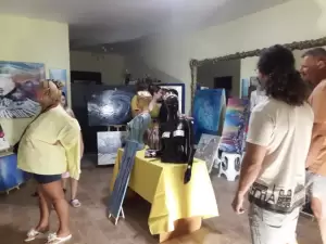 Εικαστική έκθεση της Εύας Τζούλη στην αίθουσα του Μορφωτικού Συλλόγου Παραλίας