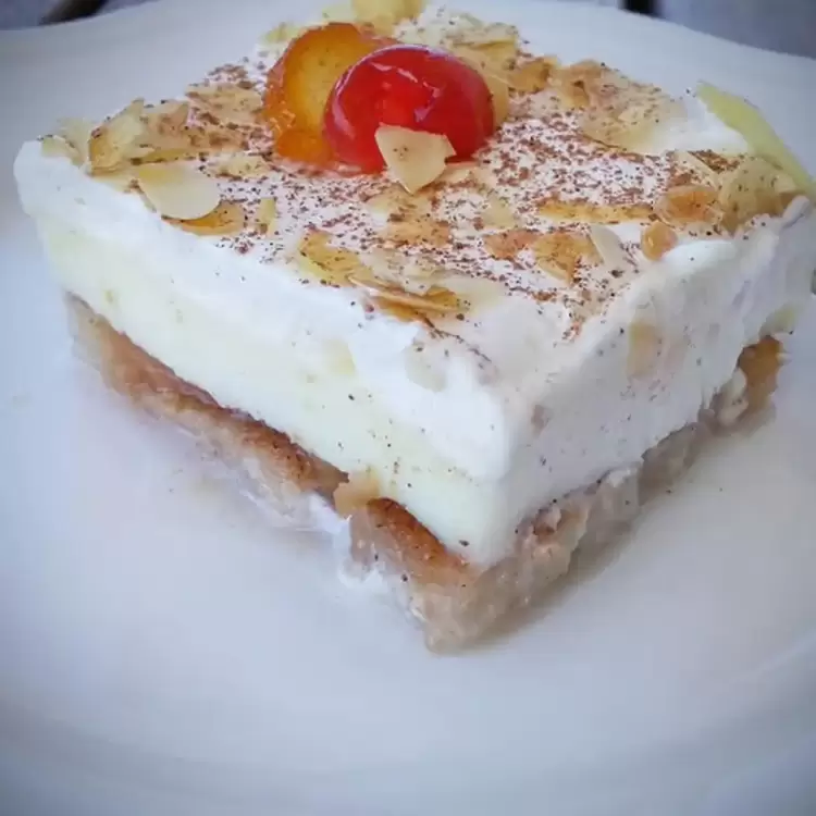 Εκμέκ κανταΐφι – ένα γλυκό που μάς ήλθε από την ανατολή Εκμέκ κανταΐφι – ένα γλυκό που μάς ήλθε από την ανατολή