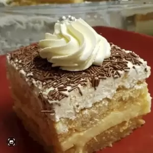 Εκμέκ κανταΐφι – ένα γλυκό που μάς ήλθε από την ανατολή Εκμέκ κανταΐφι – ένα γλυκό που μάς ήλθε από την ανατολή