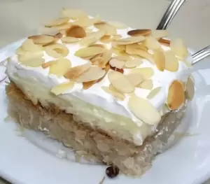 Εκμέκ κανταΐφι – ένα γλυκό που μάς ήλθε από την ανατολή Εκμέκ κανταΐφι – ένα γλυκό που μάς ήλθε από την ανατολή