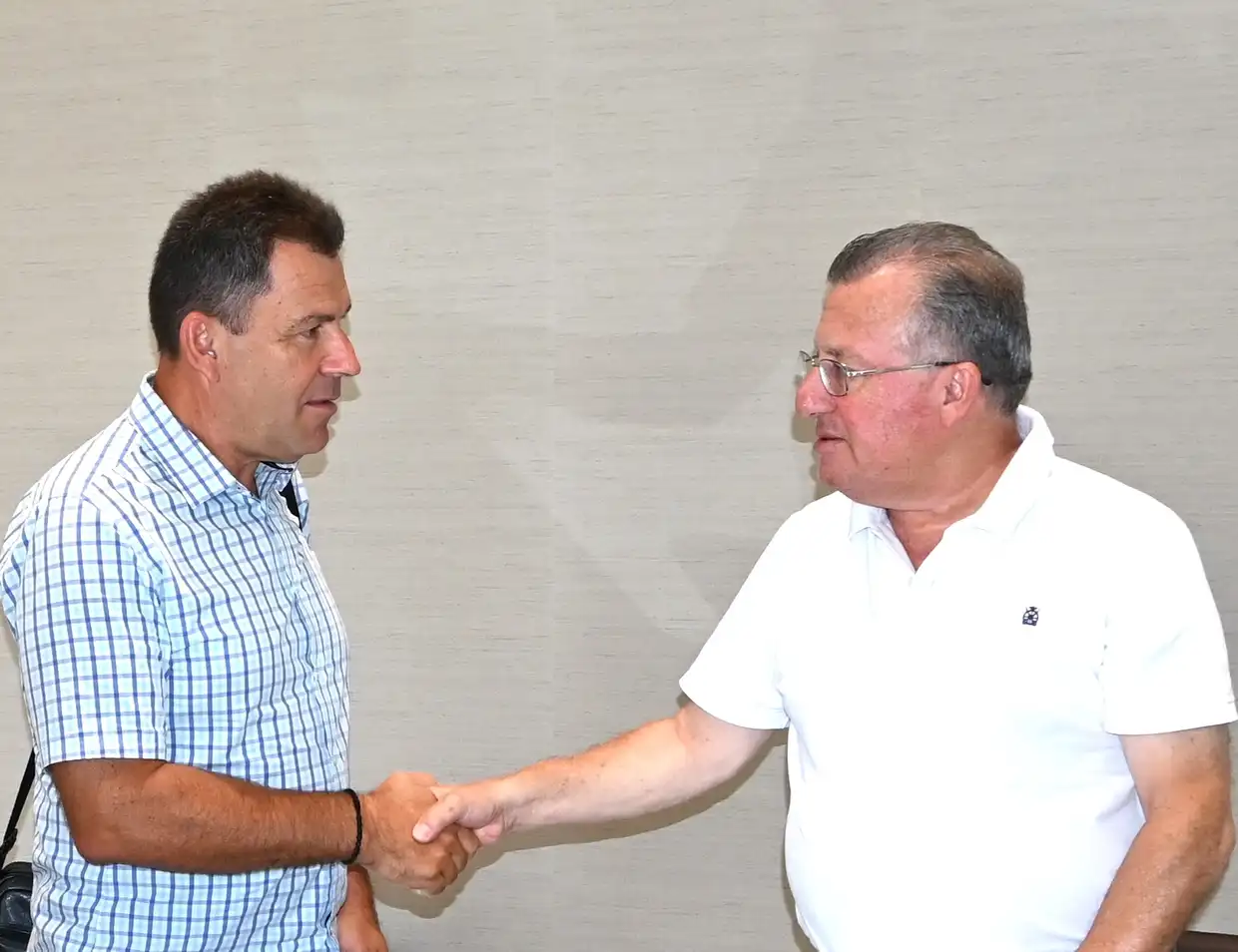 Επίσκεψη 2ου Π.Τ. Μακεδονίας - Θράκης της Ένωσης Νοσηλευτών Ελλάδας στον Δήμαρχο, Ι. Ντούμο Επίσκεψη 2ου Π.Τ. Μακεδονίας – Θράκης της Ένωσης Νοσηλευτών Ελλάδας στον Δήμαρχο, Ι. Ντούμο