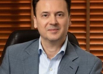 Φταίει ο Μητσοτάκης και για τις πυρκαγιές;