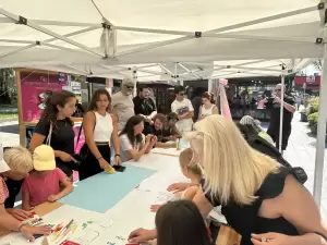 Κατερίνη: Τα παιδιά ζωγράφισαν για την Ειρήνη στην Πλατεία Ελευθερίας