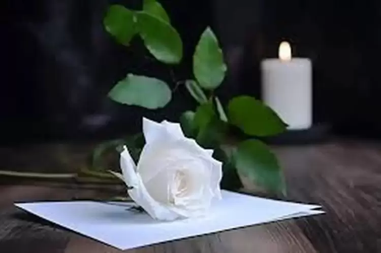 Κηδεία Σάββα Αμανατίδη: Σαν πίνακας του Μονέ, σαν ταινία του Κισλόφσκι