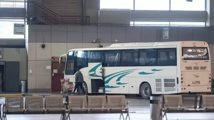 Η ΚΤΕΛ Θεσσαλονίκης «φορτσάρει» για τον 15Αύγουστο με έκτακτα δρομολόγια Η ΚΤΕΛ Θεσσαλονίκης «φορτσάρει» για τον 15Αύγουστο με έκτακτα δρομολόγια