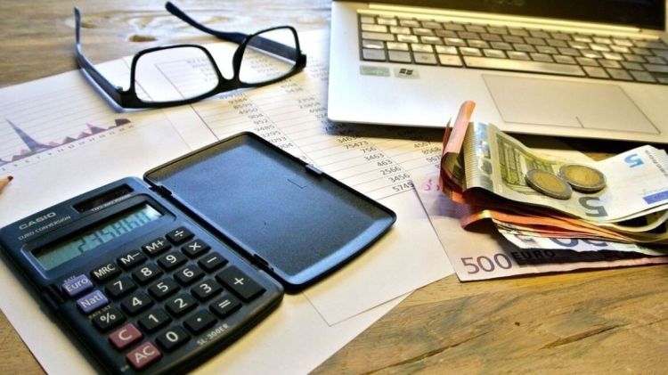 Μόνιμη μηνιαία αύξηση εισοδήματος αν αλλάξουν οι φορολογικές κλίμακες