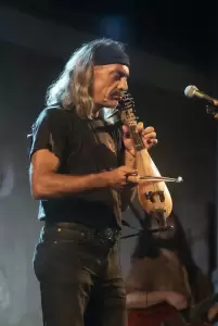 Οι Χαΐνηδες έρχονται στο Μανδραγόρα στο Διον