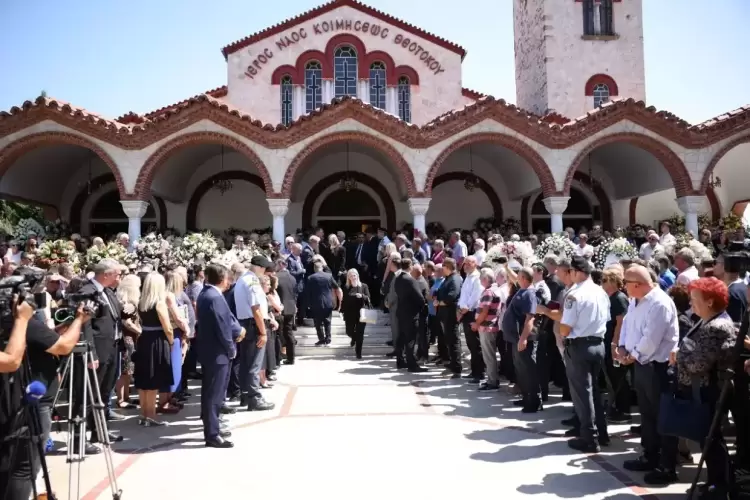 Παρουσία του Κυρ.Μητσοτάκη η εξόδιος ακολουθία για τον Απόστολο Βεσυρόπουλο