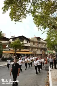 Η περιφορά της εικόνας της Παναγίας στον Κολινδρό Η περιφορά της εικόνας της Παναγίας στον Κολινδρό